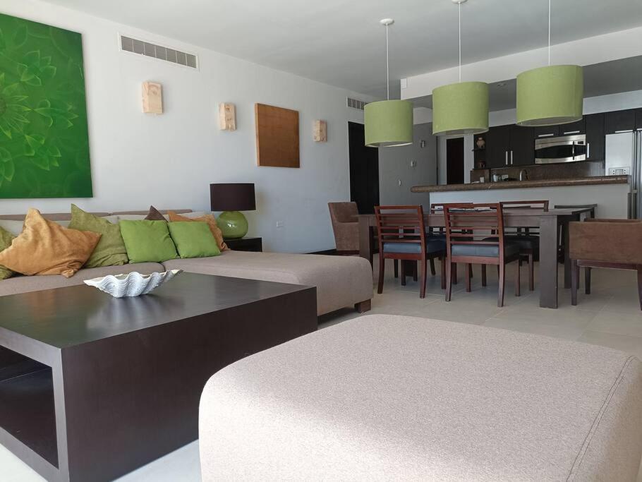 Aldea Thai Beachfront * Playa del Carmen