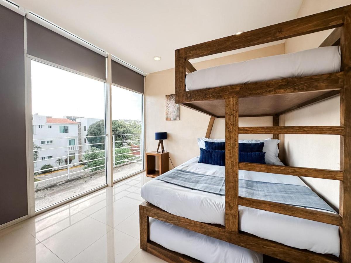 Azulb15 3 Bedroom Playacar Phase Ii Apartment