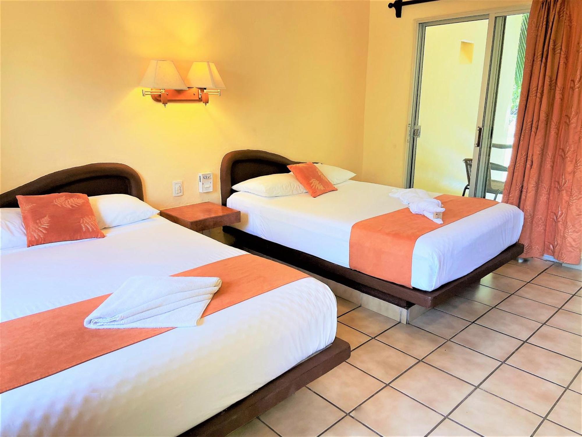 Lunasol Hotel