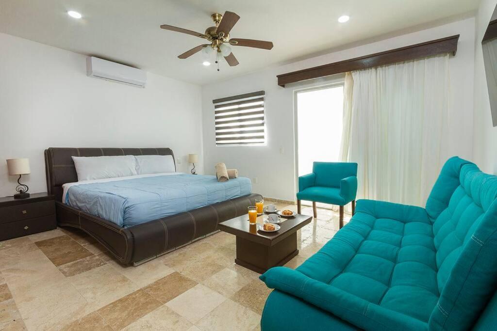 Comfortable 3 Blocks From The Căn hộ