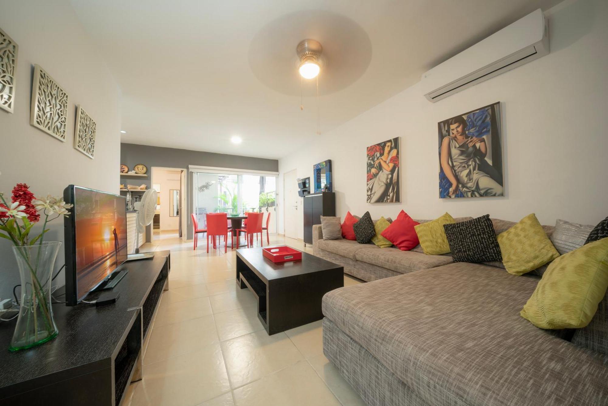 Peregrina - 3 Bedroom In Center Of *