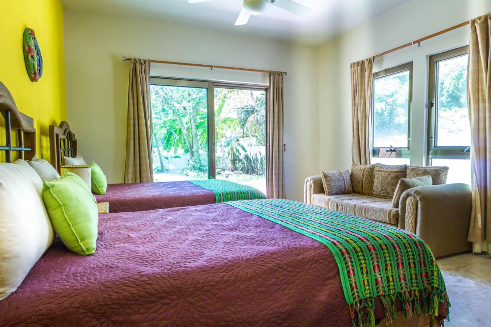 Khách sạn hẻo lánh Paseo Del Sol Condohotel By Bvr 3*