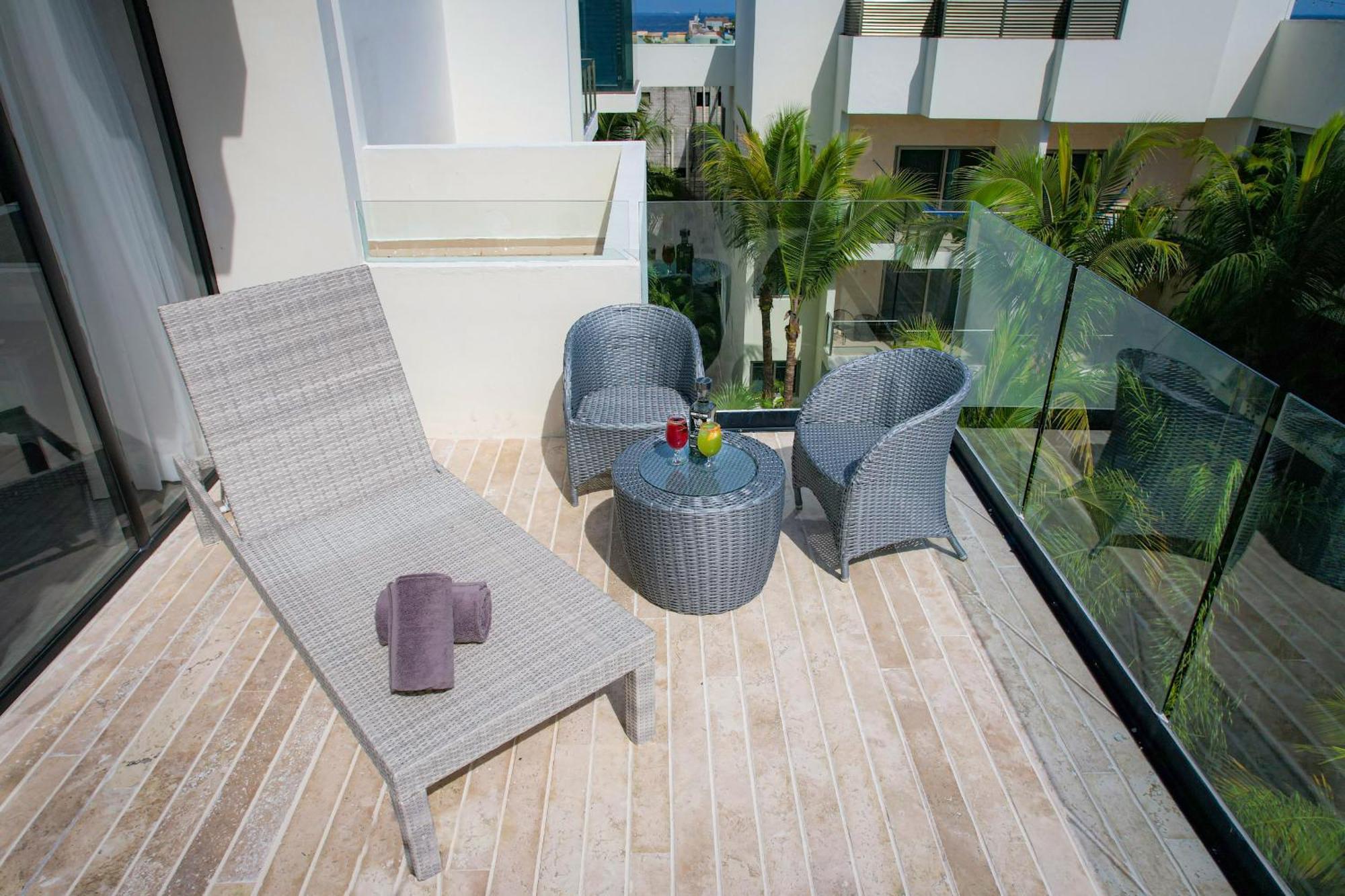 Khách sạn The Palm (adults Only) 4*