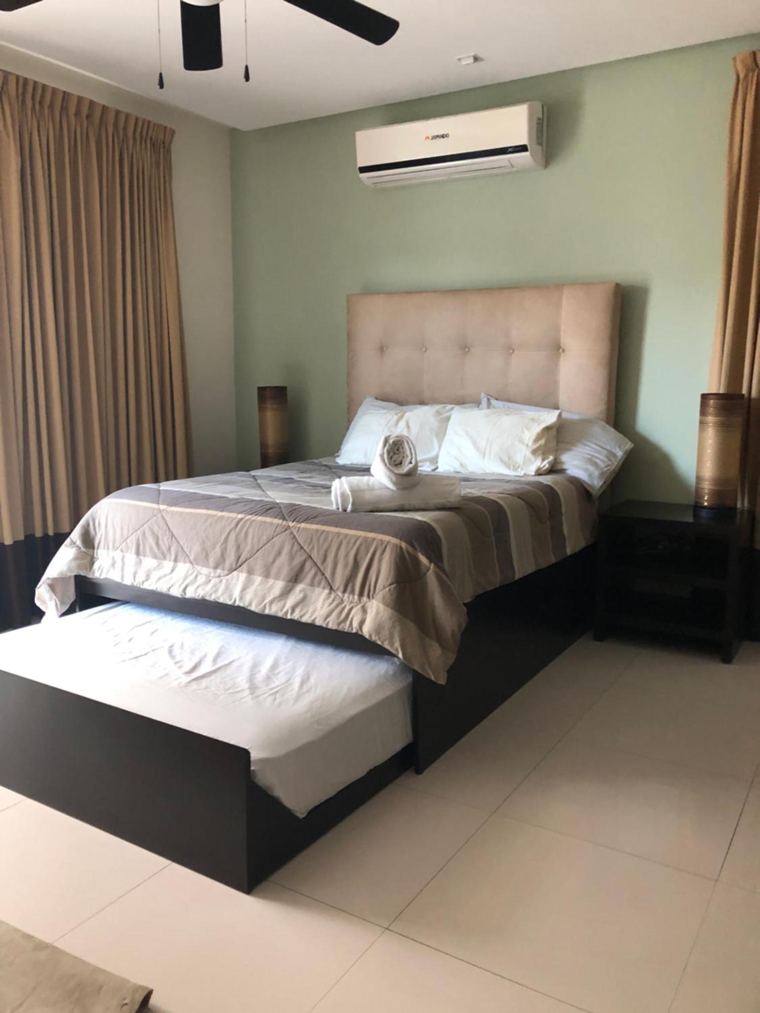 Căn hộ Oasis 12