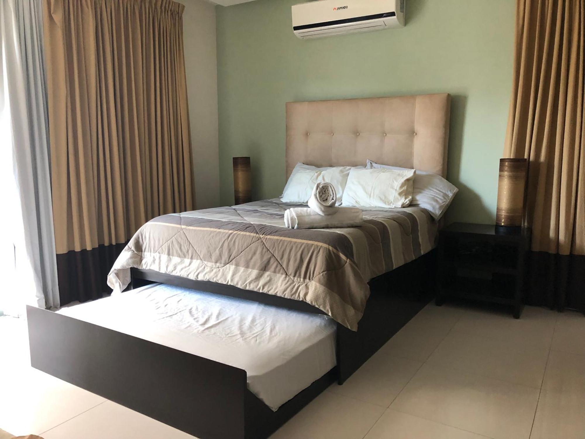Oasis 12 Căn hộ *