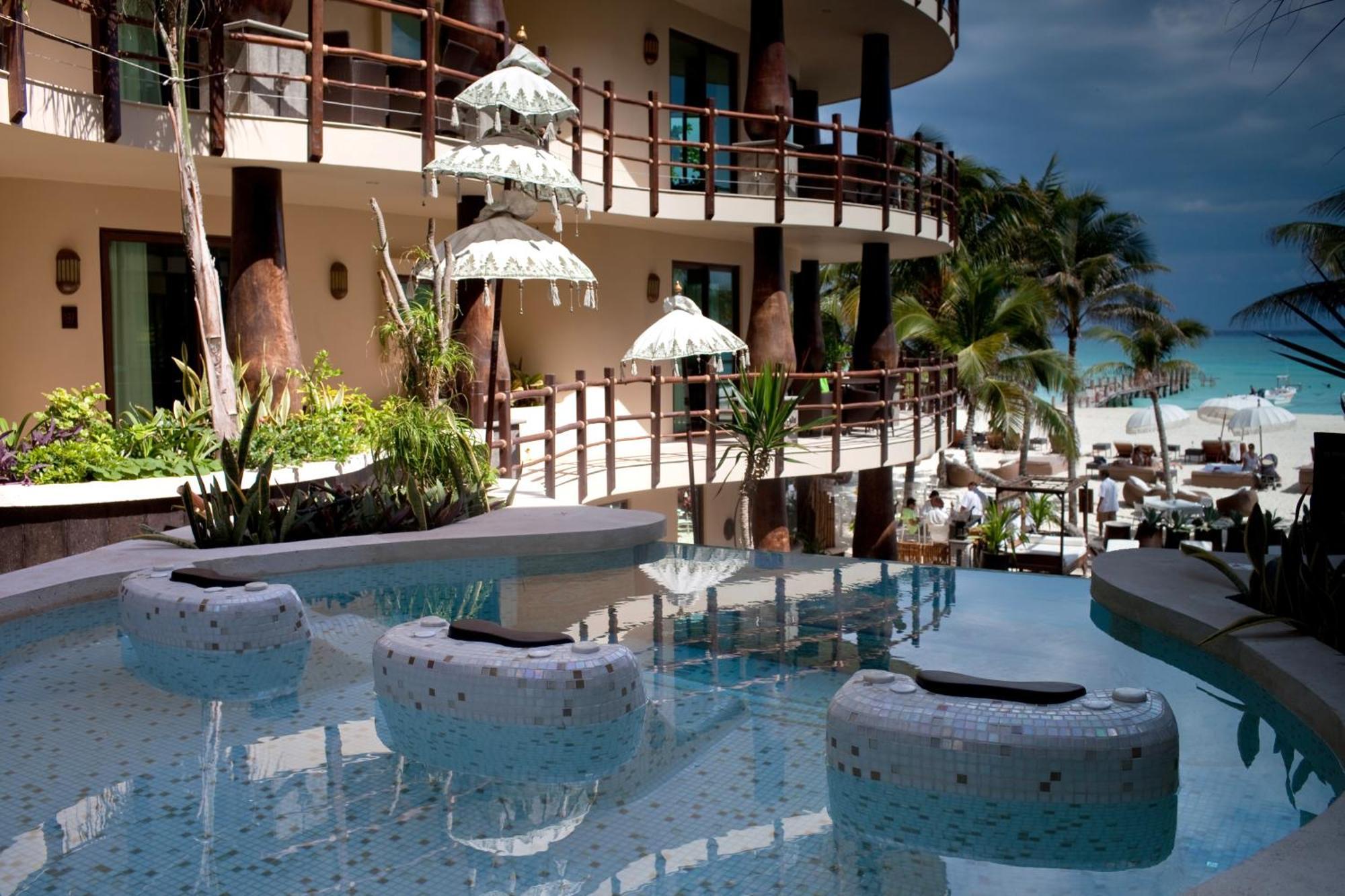 El Taj Oceanfront And Beachside Khách sạn Playa del Carmen