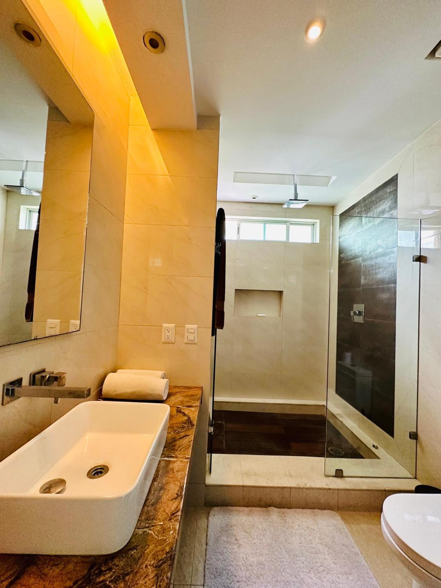 Căn hộ Oasis 12 Playa del Carmen