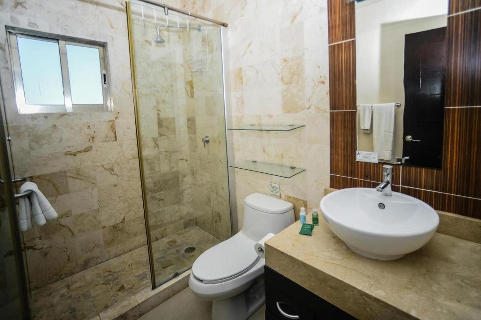 Khách sạn hẻo lánh Encanto Riviera Playa del Carmen