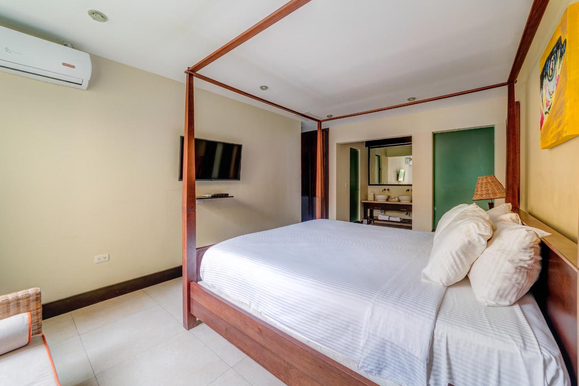 Pueblito Escondido By Mistik Vacation