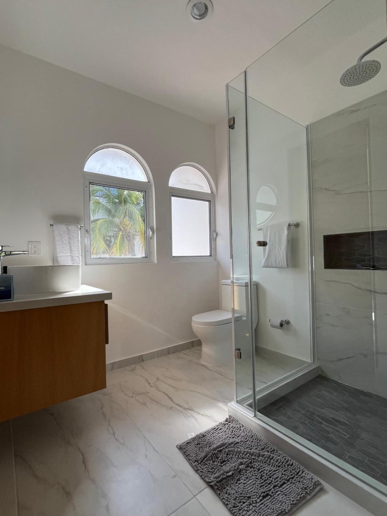 Espectacular Townhouse Renovado 3 Rec 3 Banos Apartment
