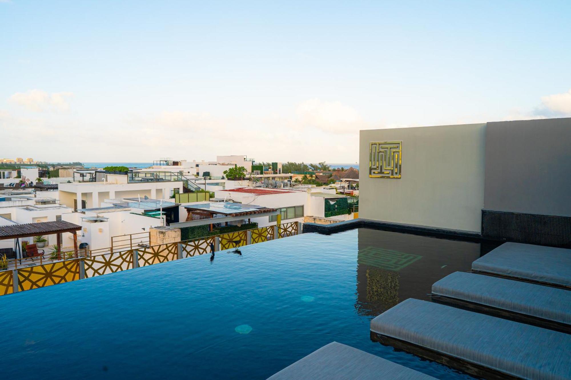 It Boutique & Restaurant Hotel 5*
