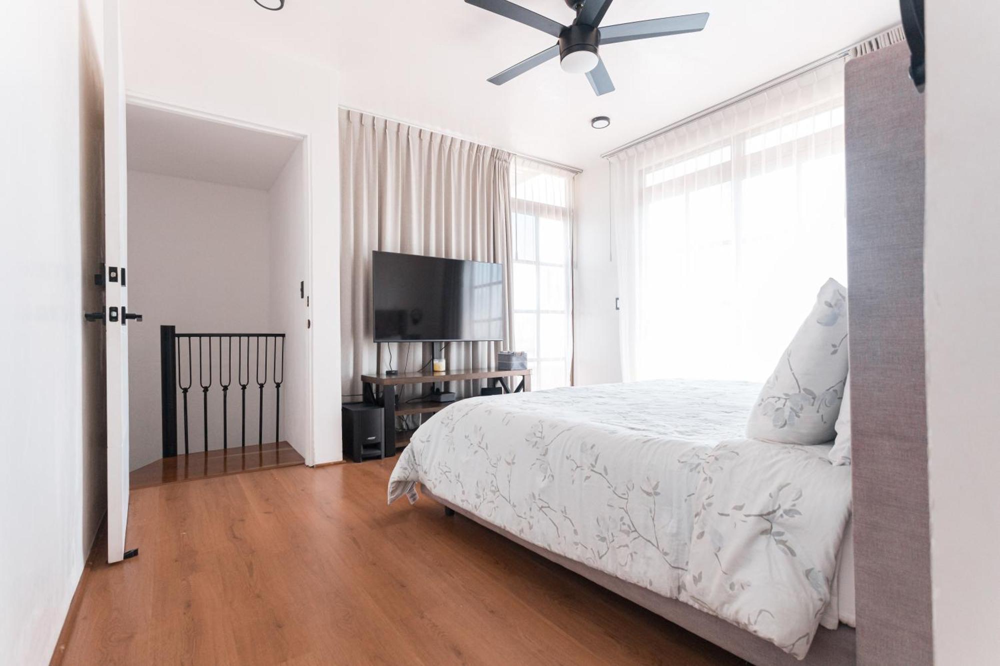 Stunning Ph 4bd W/rooftop Jacuzzi 5th Av