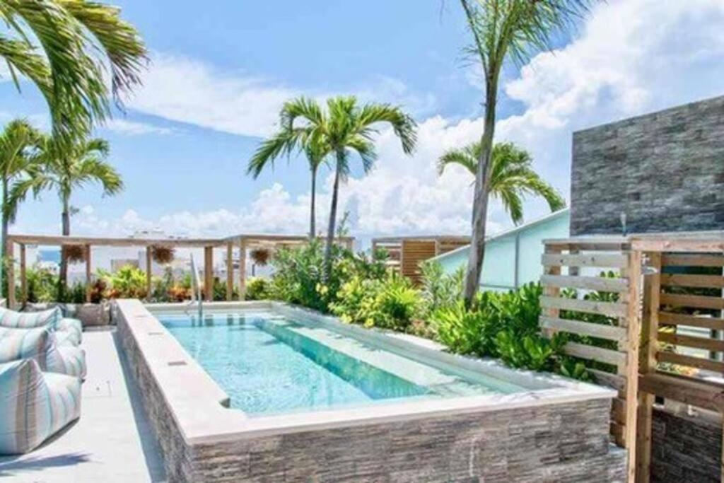Apartment New Near The 5th Avenue Pool With Ocean View *