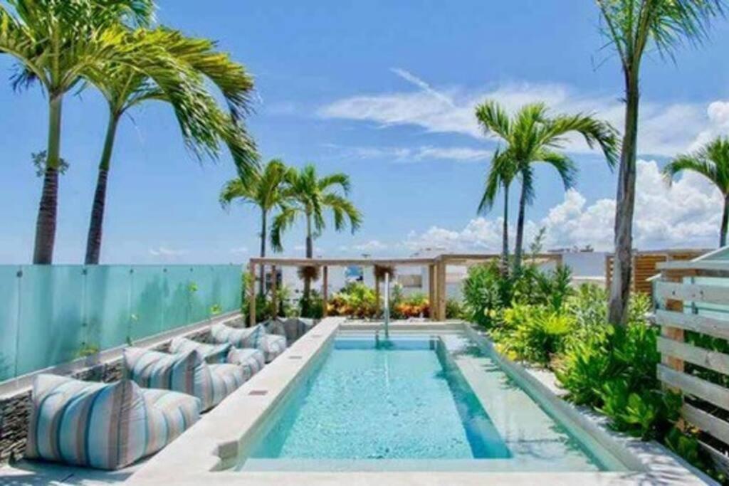 Apartment New Near The 5th Avenue Pool With Ocean View *
