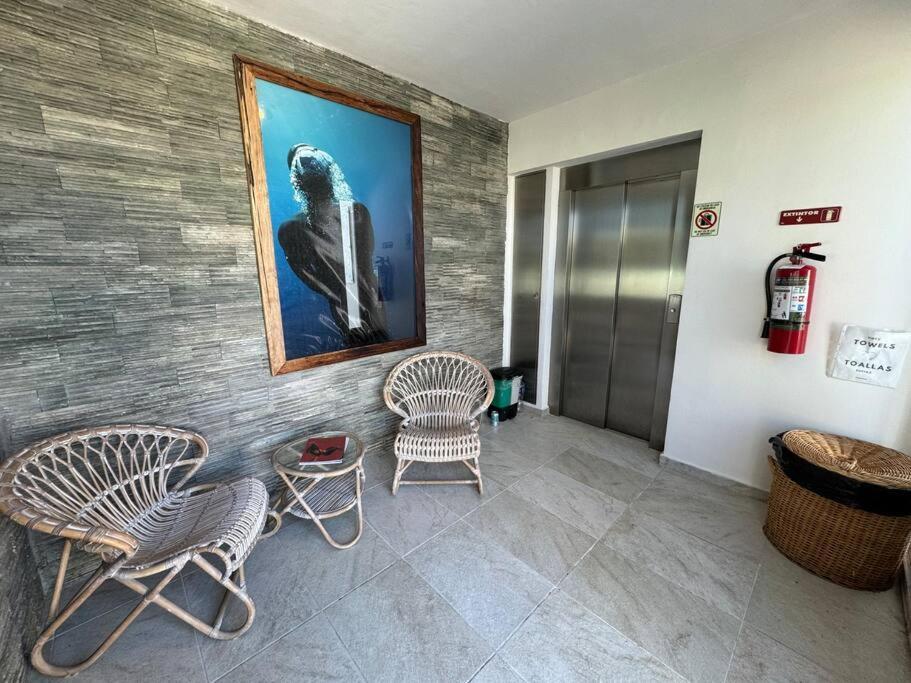 Apartment New Near The 5th Avenue Pool With Ocean View