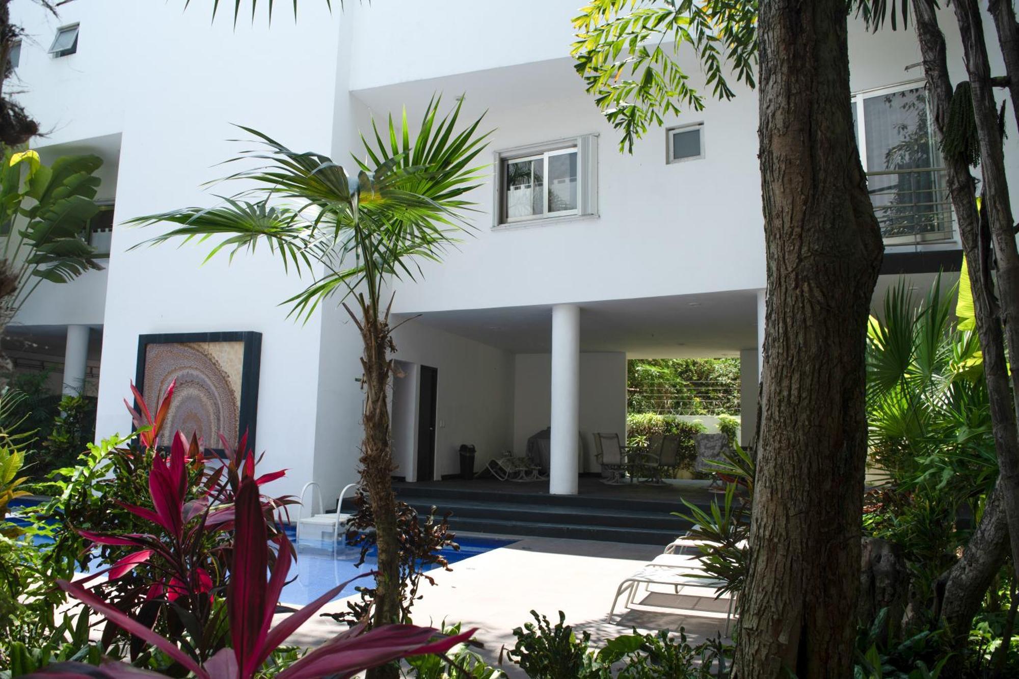 Khách sạn Almarea Vacation 3*