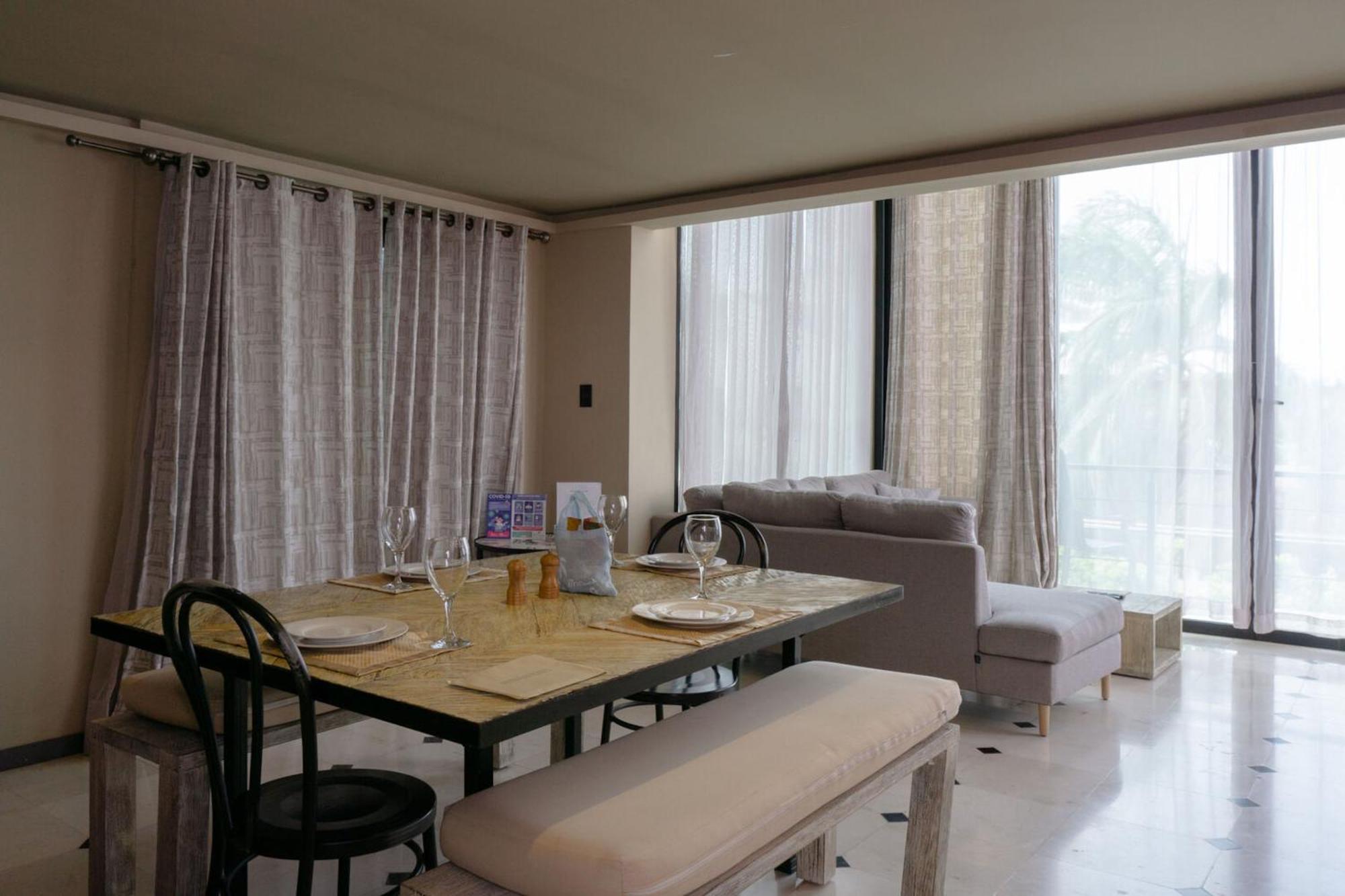 Lotus Midtown By Bvr * Playa del Carmen