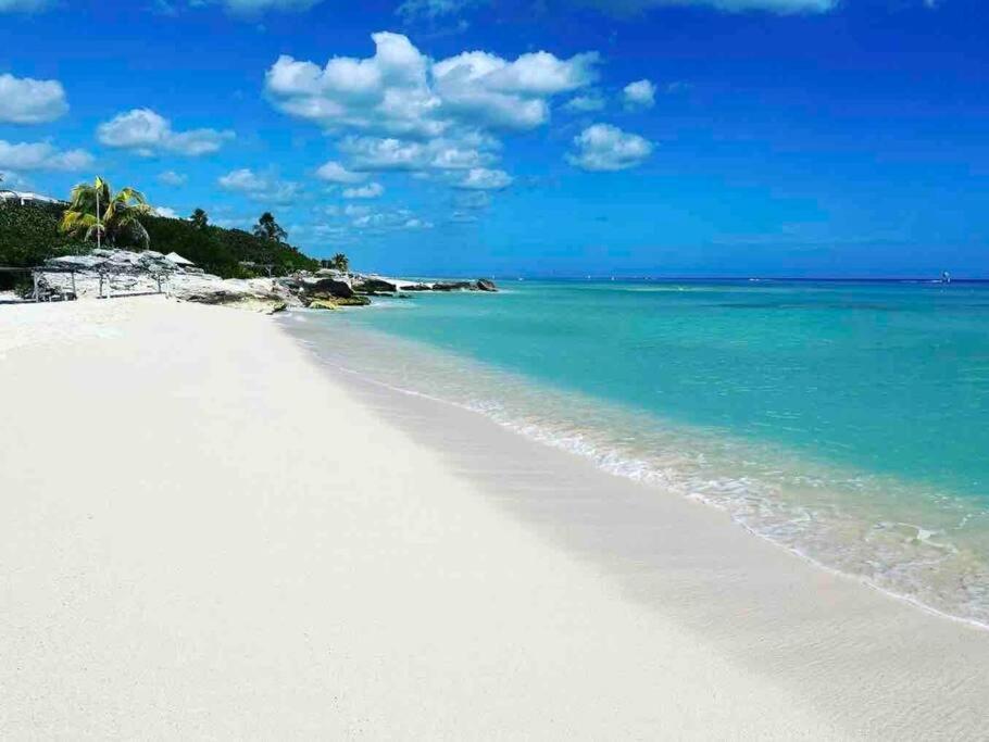 Lovely 2 Bdrm In Gated Community & Pool View Apartamento Playa del Carmen