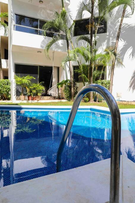 Lovely 2 Bdrm In Gated Community & Pool View * Playa del Carmen