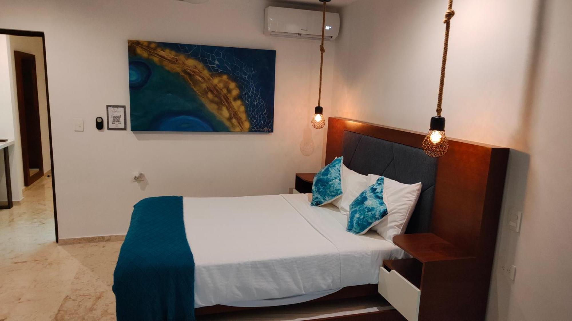 Emiliano 42 Boutique Playa del Carmen