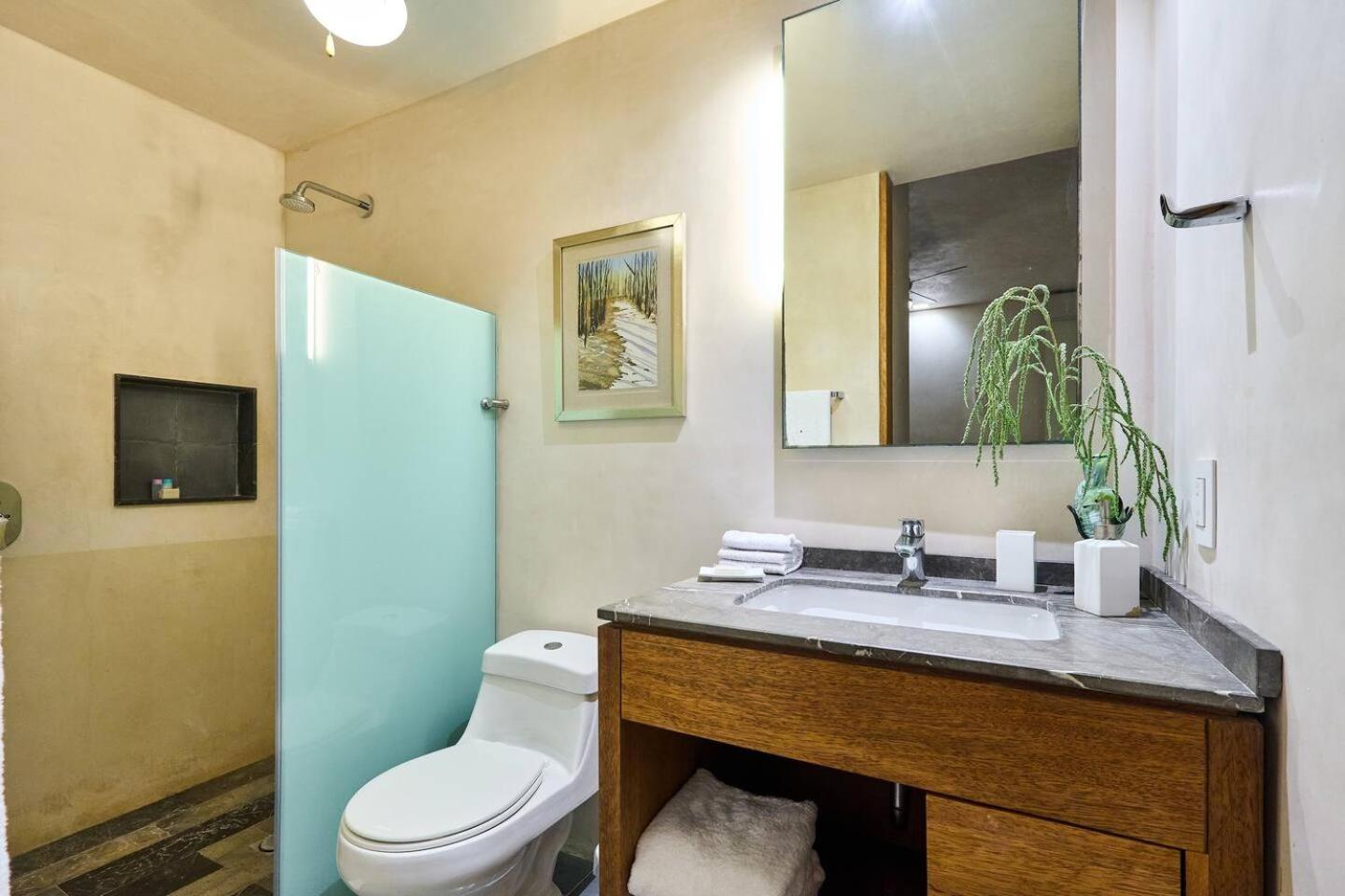 Căn hộ Downtown 4br At 200m 2 Apts In One Playa del Carmen