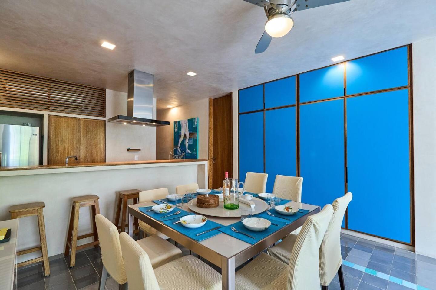 Căn hộ Downtown 4br At 200m 2 Apts In One Playa del Carmen