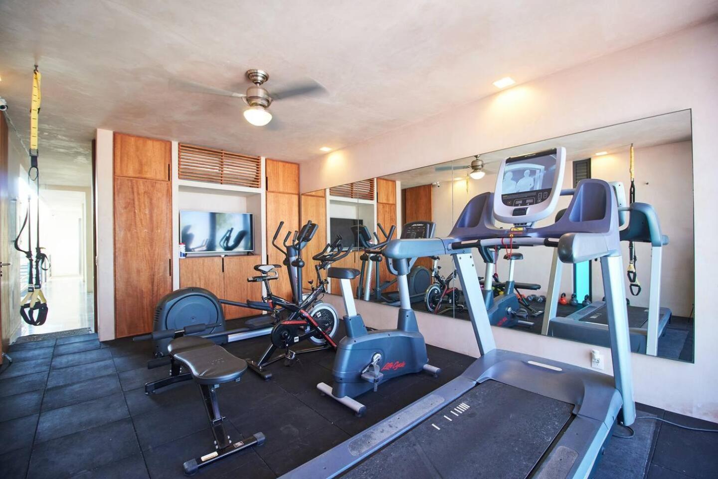 Downtown 4br At 200m 2 Apts In One Căn hộ