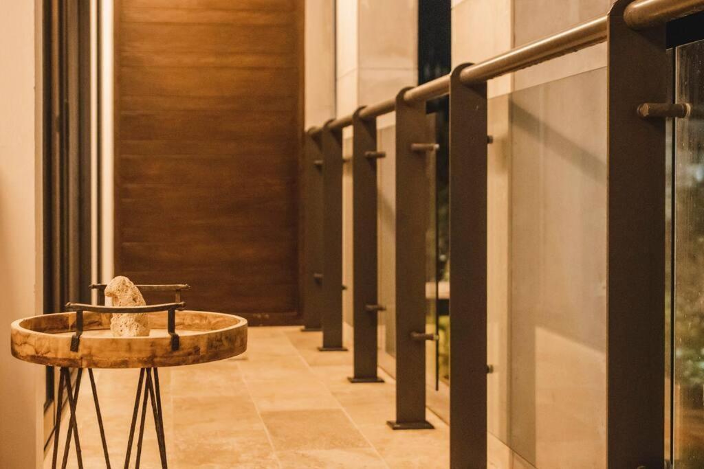 Chic 2br In Exclusive Building