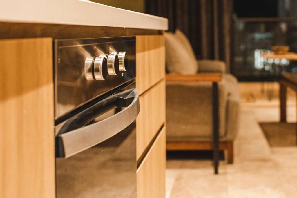 Chic 2br In Exclusive Building Playa del Carmen