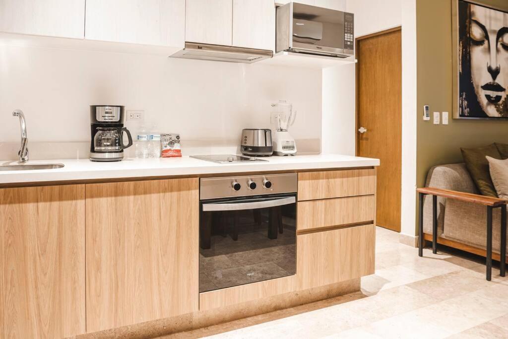 Apartment Chic 2br In Exclusive Building Playa del Carmen