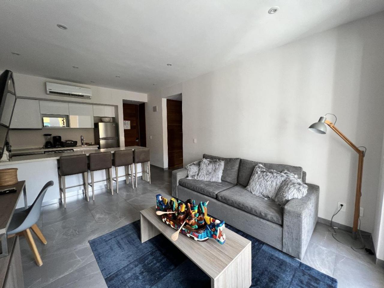Moderno Departamento En * Playa del Carmen