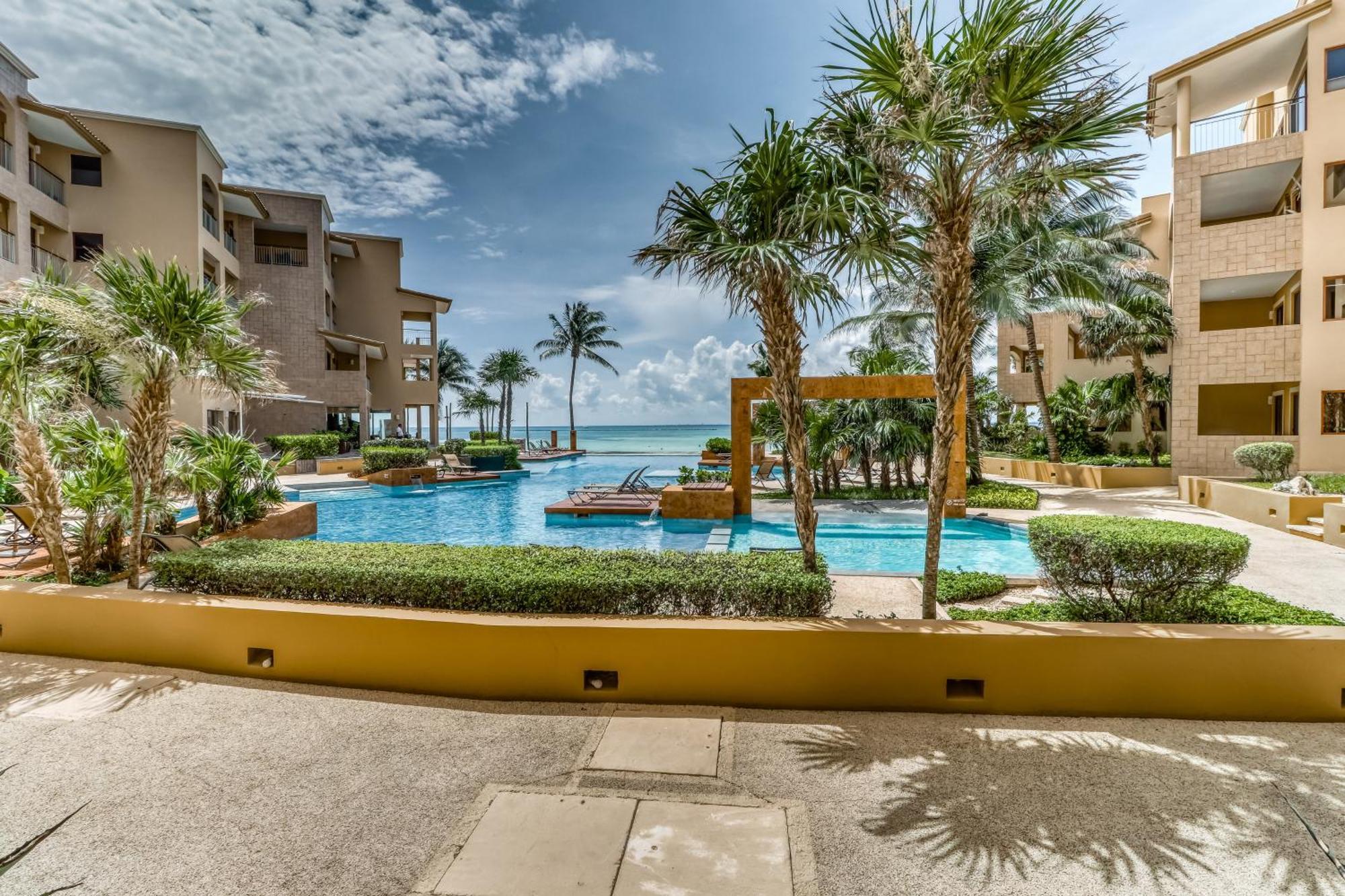 Residences El Faro, Surf 201 * Playa del Carmen