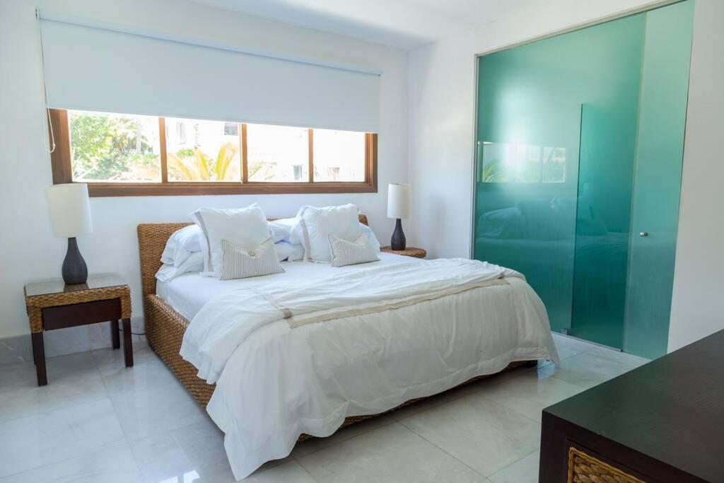 Casa Marmol Front Villa Playa del Carmen