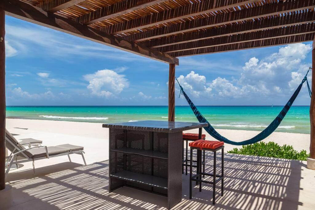 Villa Casa Marmol Front Playa del Carmen