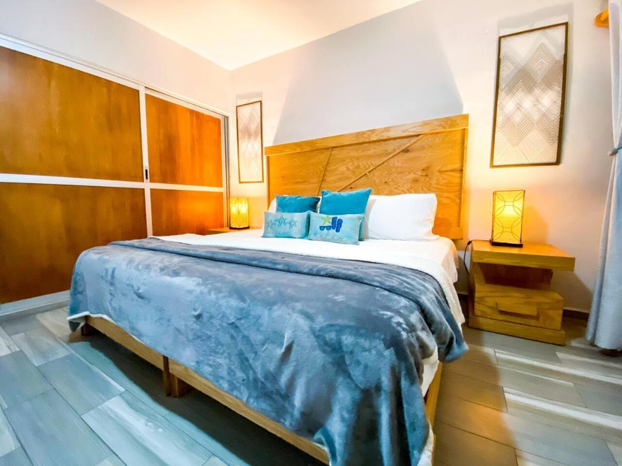 Downtown Hacienda Style 1br With Pool Steps To Apartamento