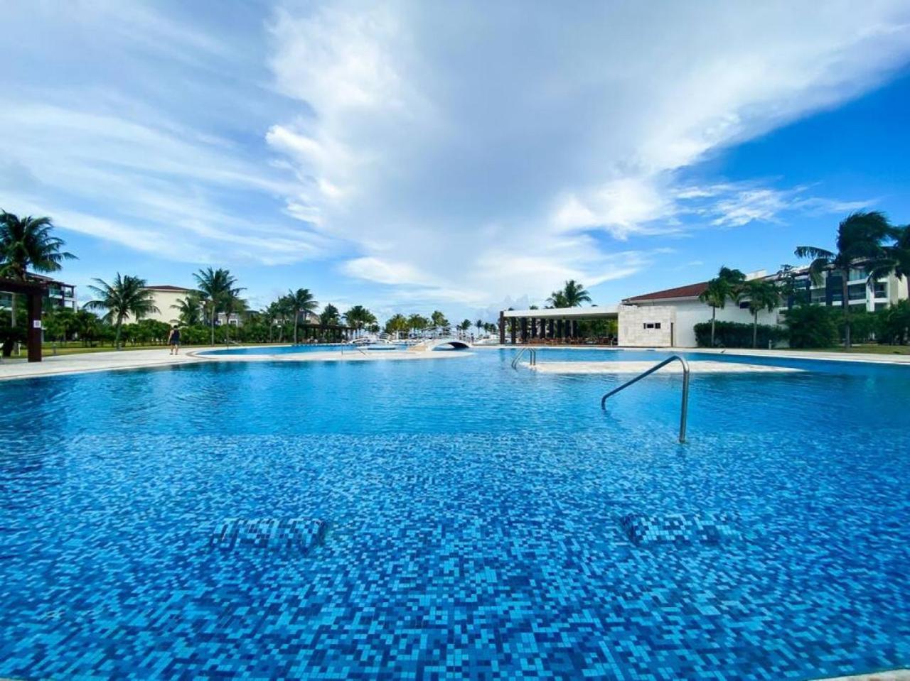 Apartment 3br With Private Pool And Amenities *