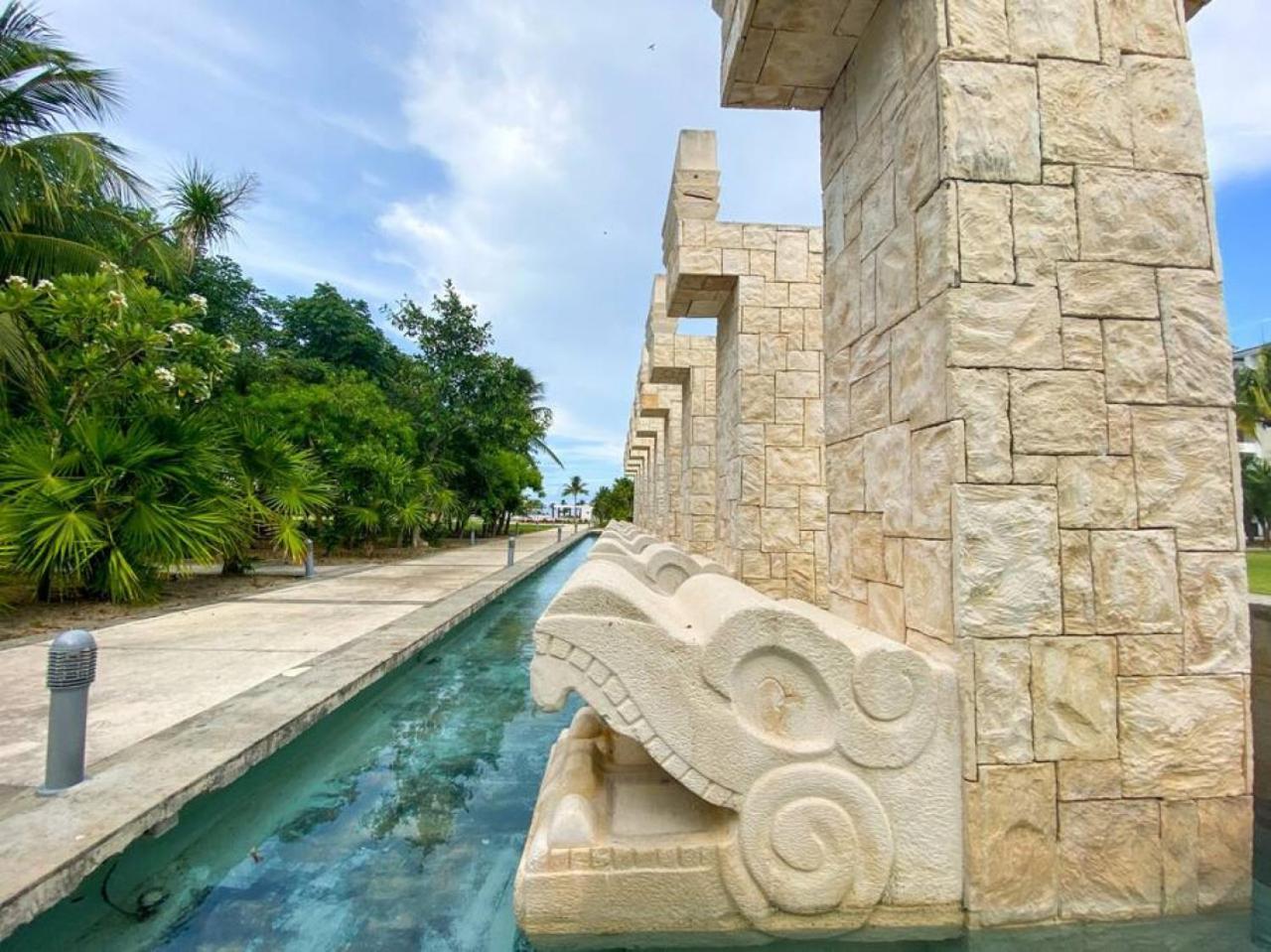 3br With Private Pool And Amenities Apartment