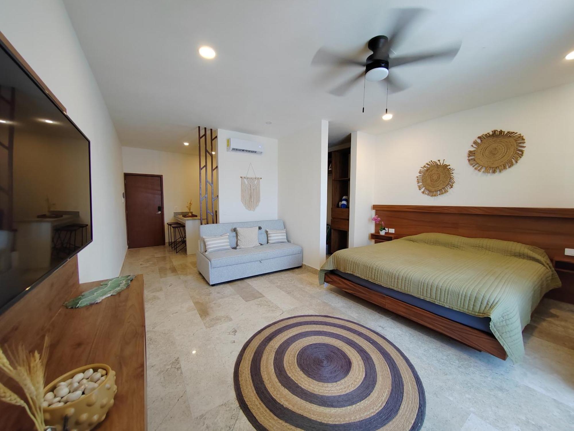 New! Elegant & Wonderful In Excellent Area By Yeah