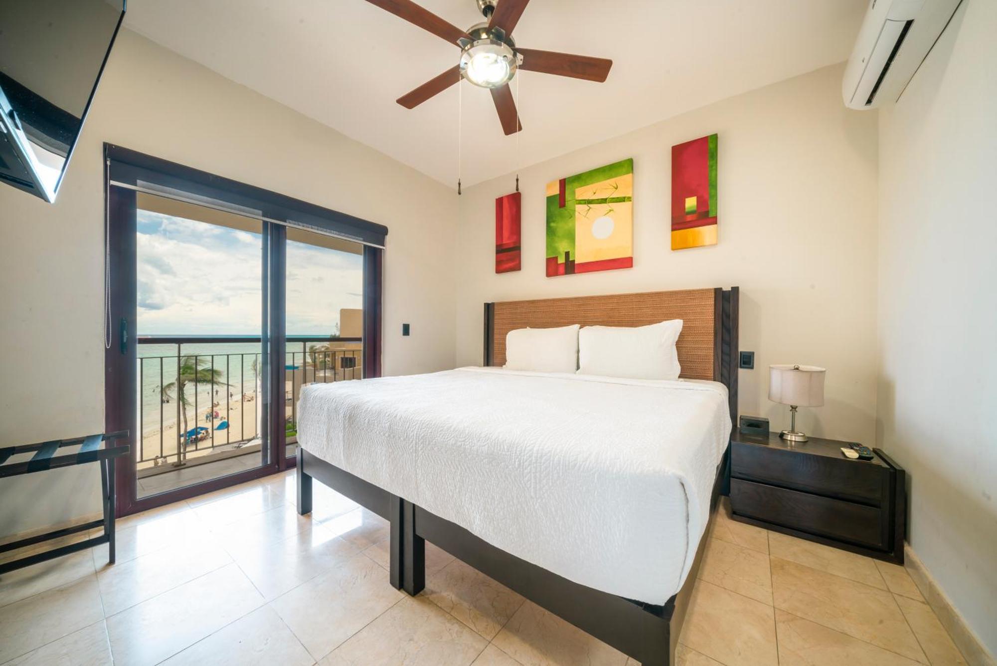 Surf 408 - Beachfront Stunning Ocean View Penthouse - At El Faro *