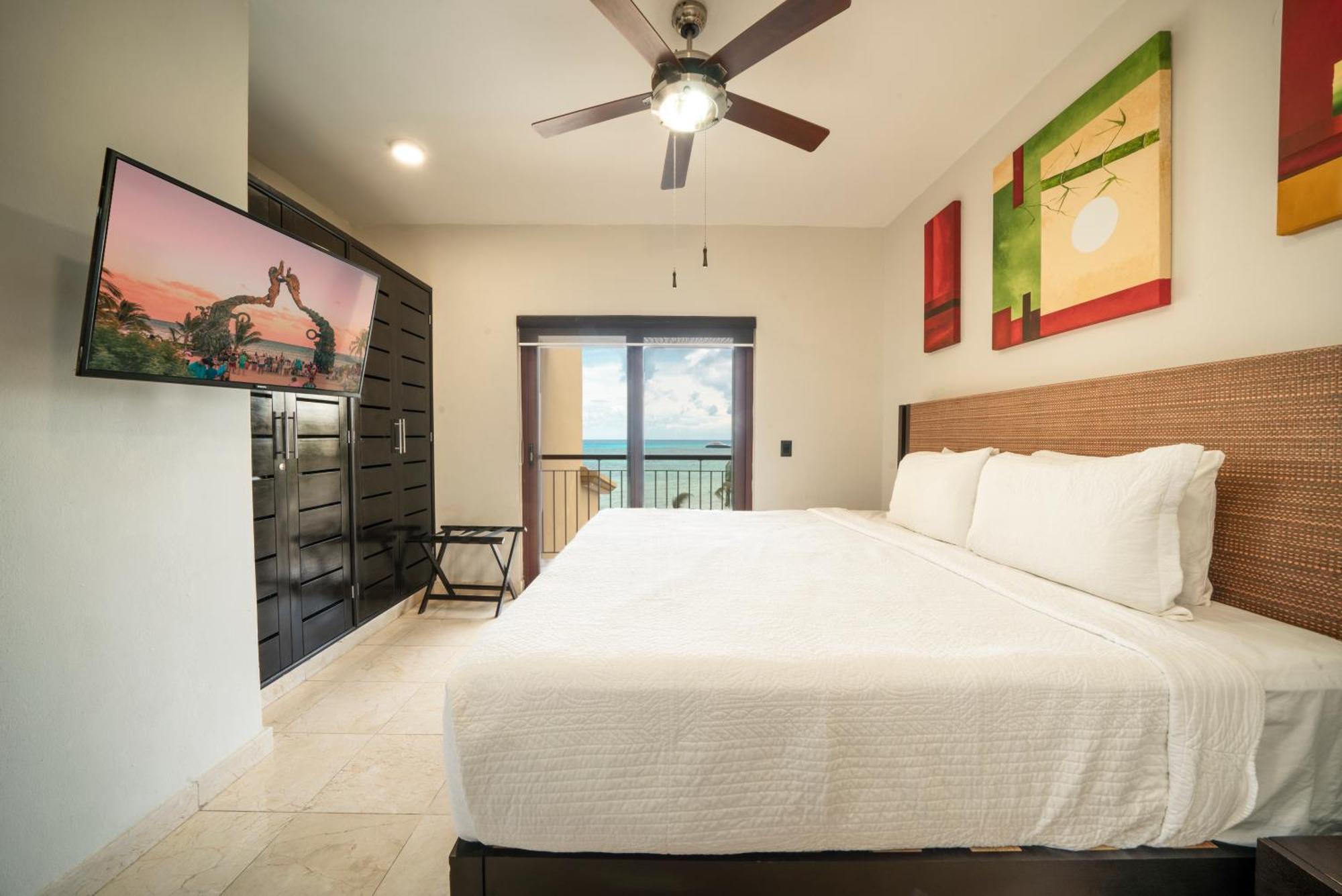 Holiday home Surf 408 - Beachfront Stunning Ocean View Penthouse - At El Faro *