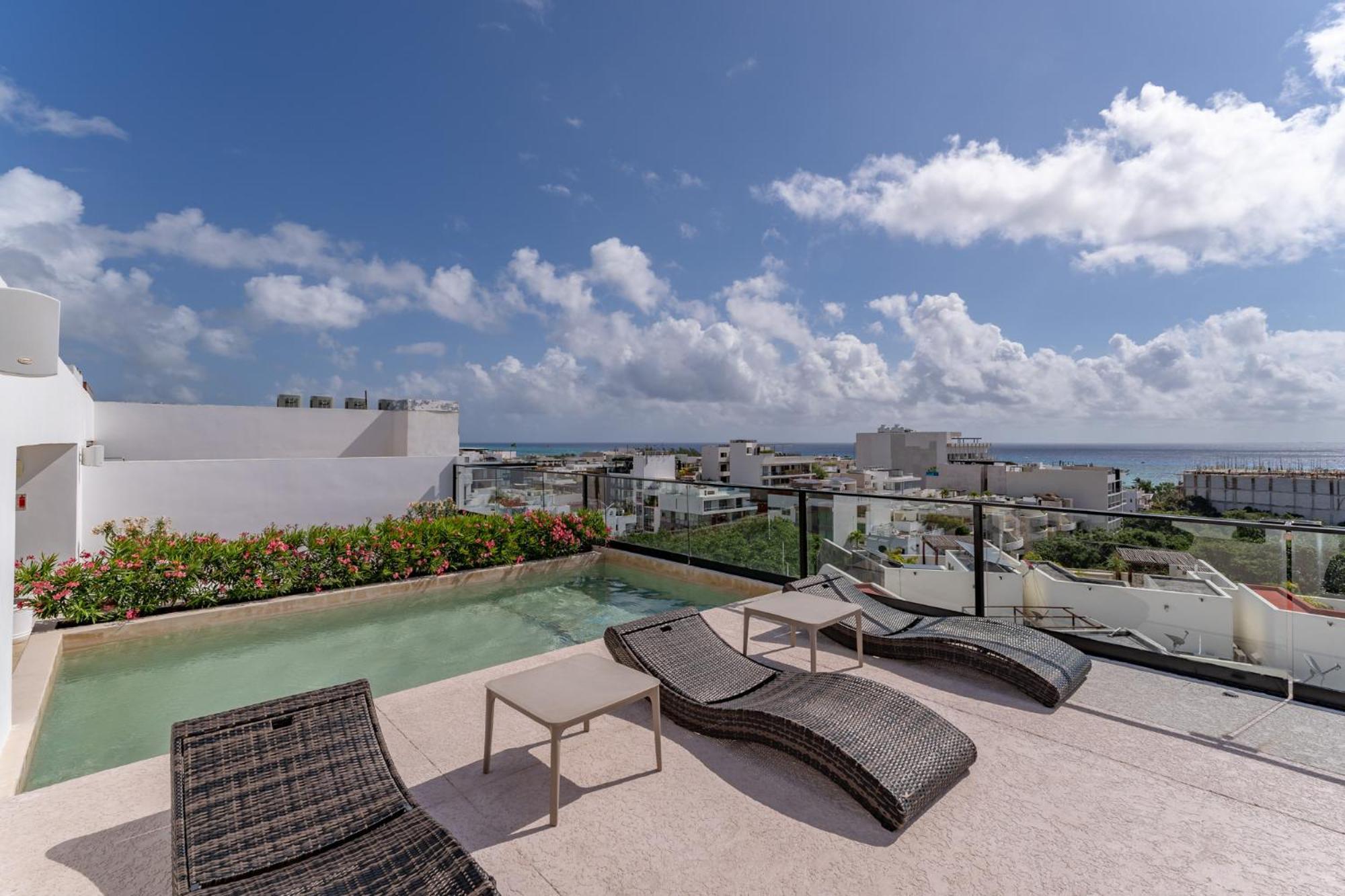 Kuxtal Luxury With Rooftop Apartment *