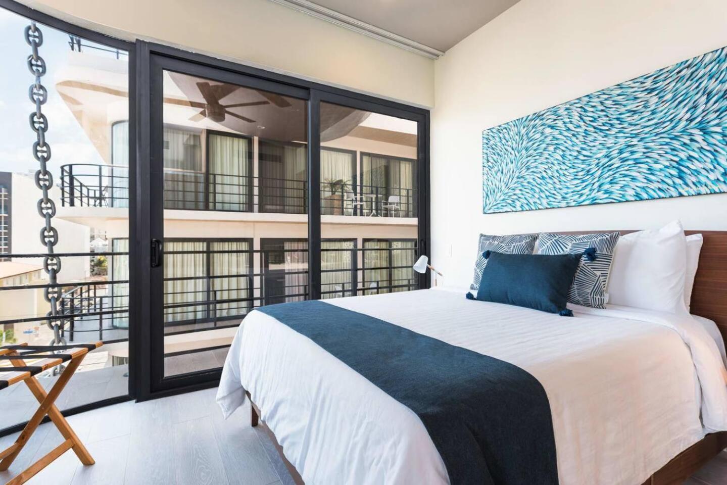 Luxury 2br, Ocean View From Balcony And Rooptop *