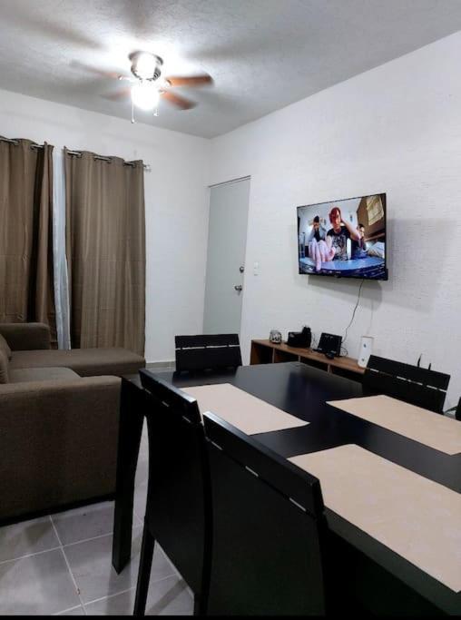 Vacaciones En Sisal Jess Apartment