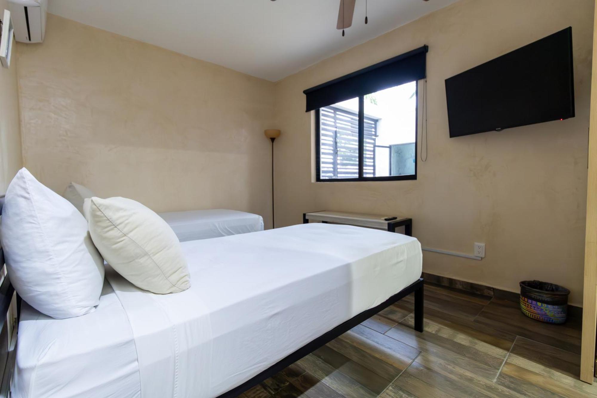 Hotel Arkana 9 By Grupo Amber 4*