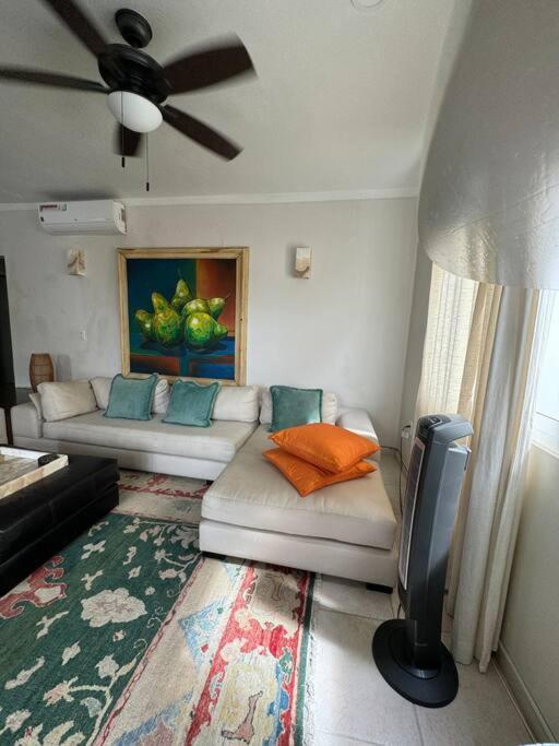 Apartamento Acogedor Depto En 5ta Av Playa del Carmen