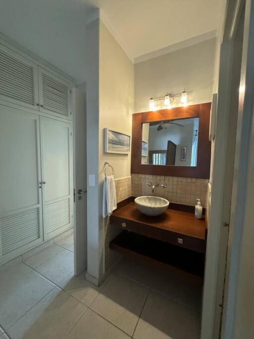 Acogedor Depto En 5ta Av Apartamento *