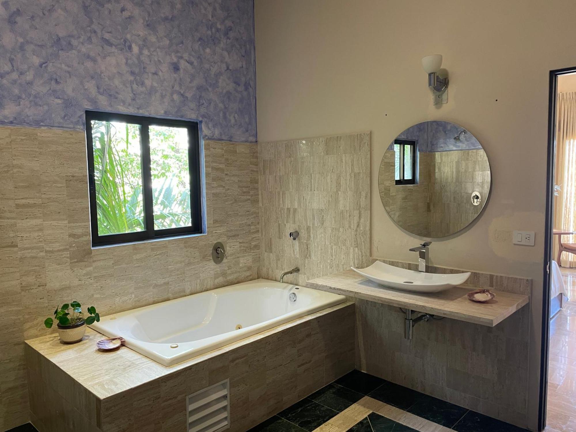 Real Escondida Guest house *