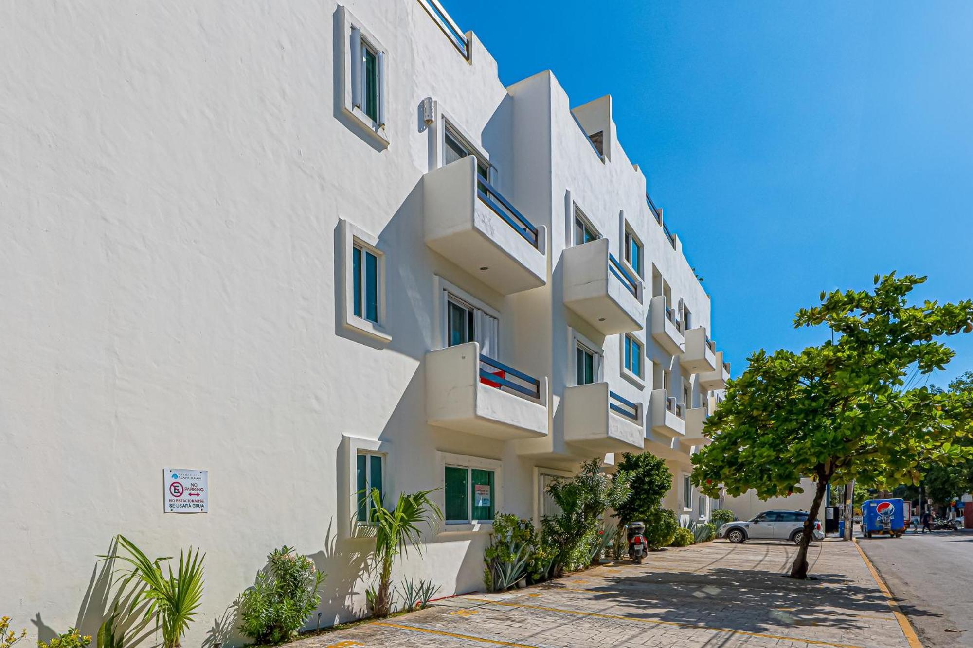 Beachside Haven At Playa Kaan Apartment