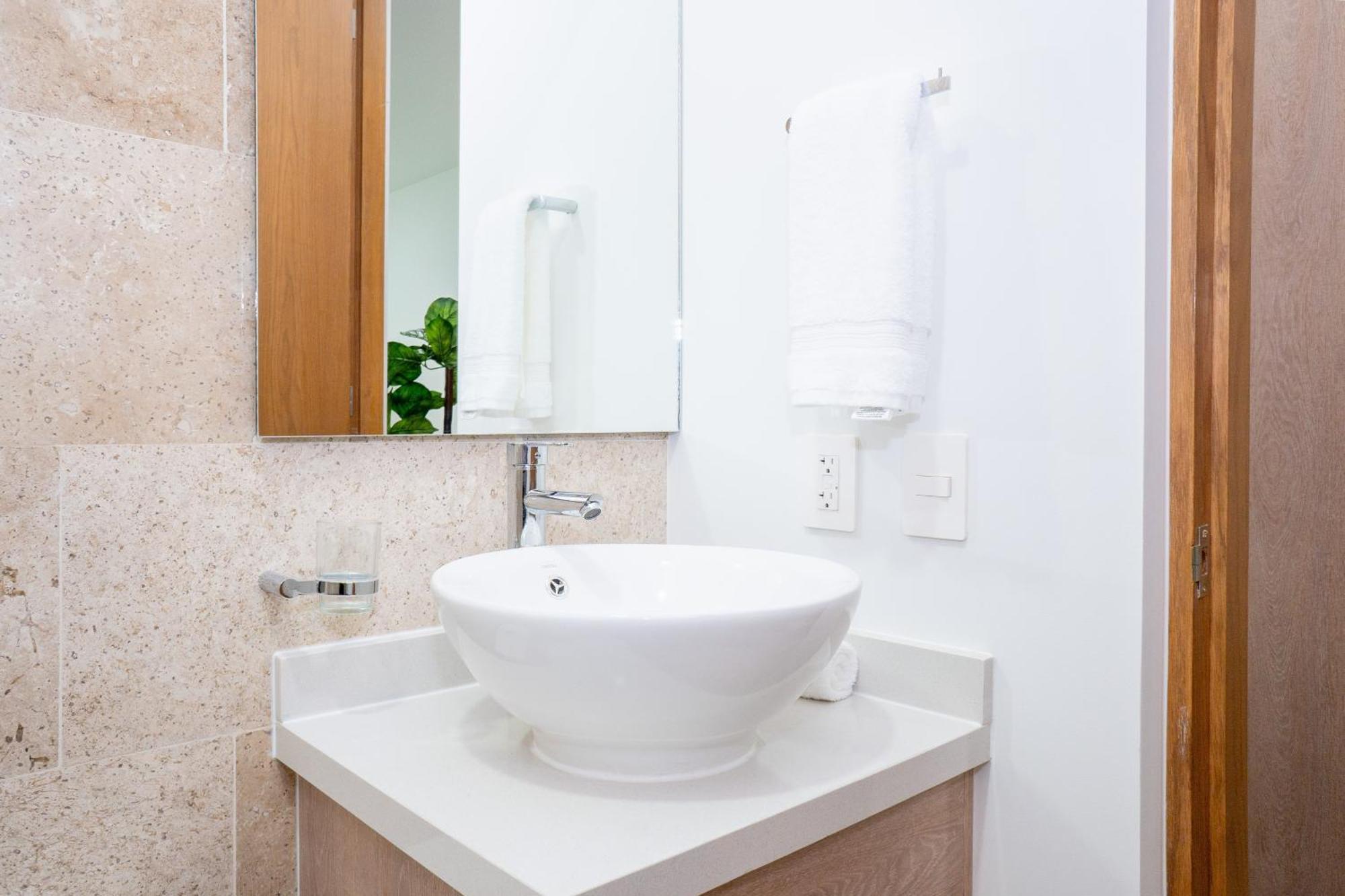 Menesse Town Tower 203 Apartamento Playa del Carmen