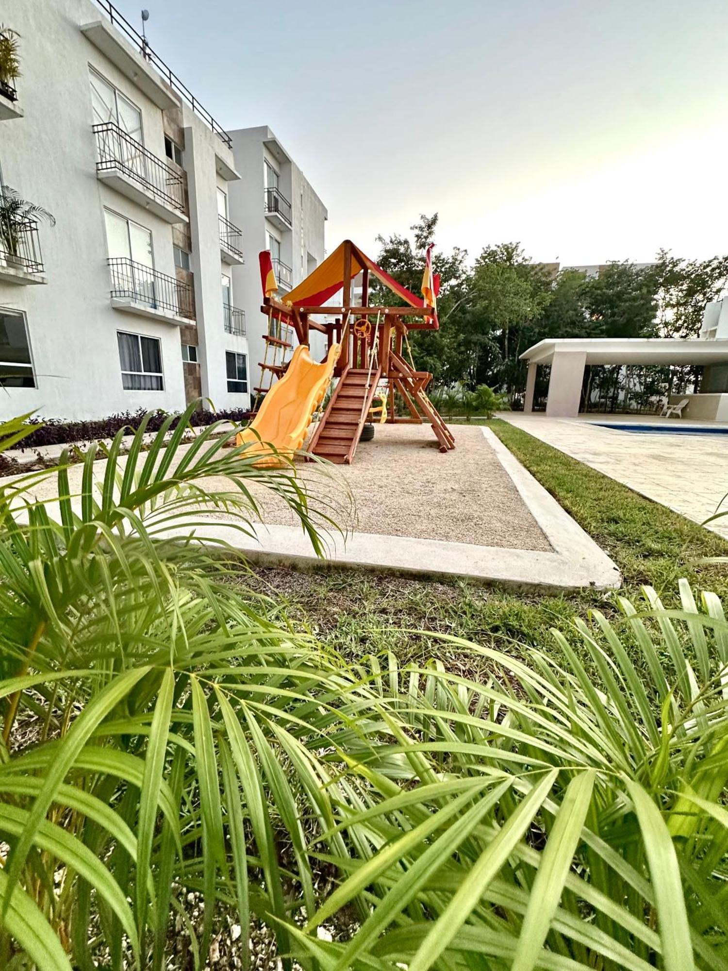 Ya Ab Kuxtal With Big Pool-grill-balcony-garden * Playa del Carmen
